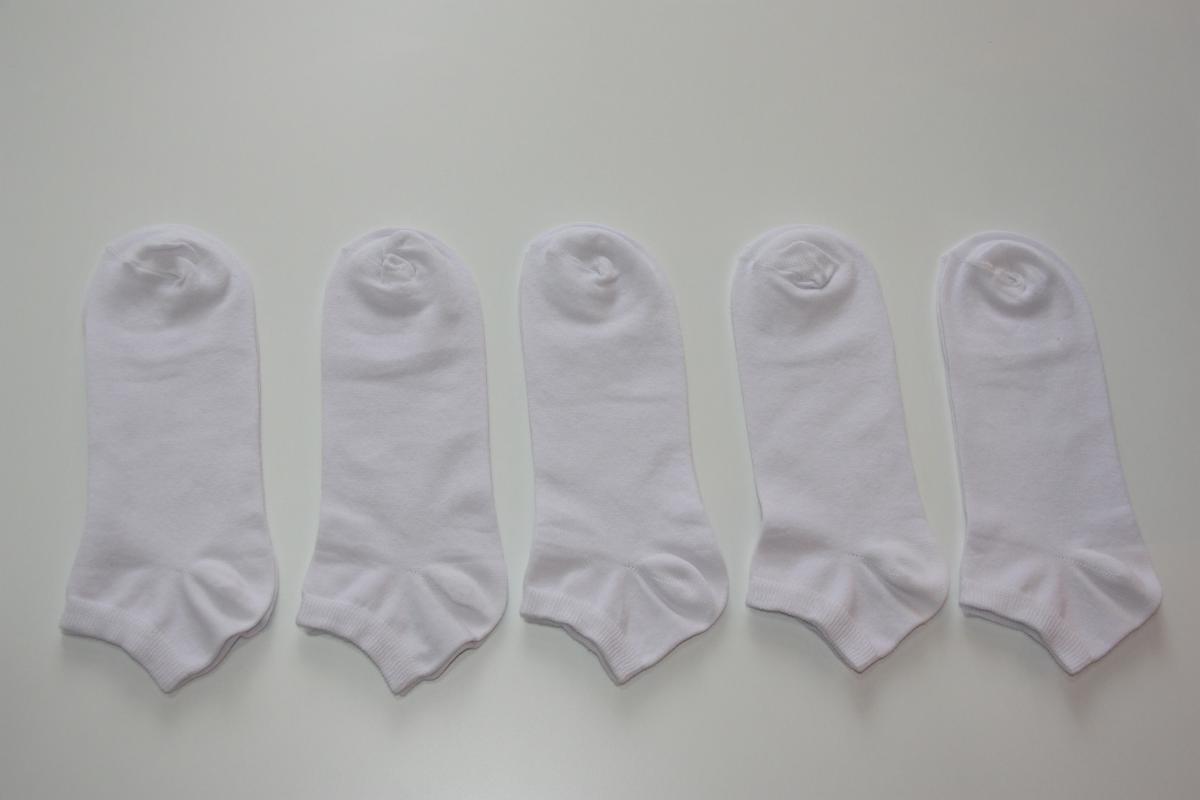 5 PIECE Men’s White Booties Socks