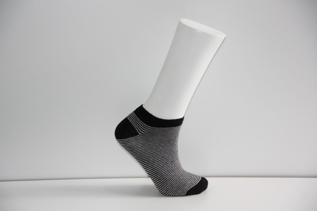 6-Piece Men’s Gray-Black Pattern Mixed Color Booties Socks