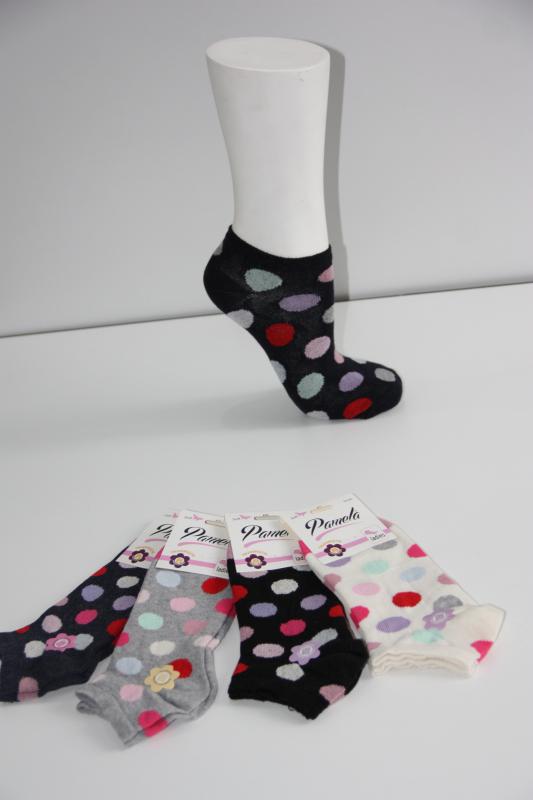 4-Piece Women’s Assortment Polka-Dot Pattern Mixed Color Booties Socks